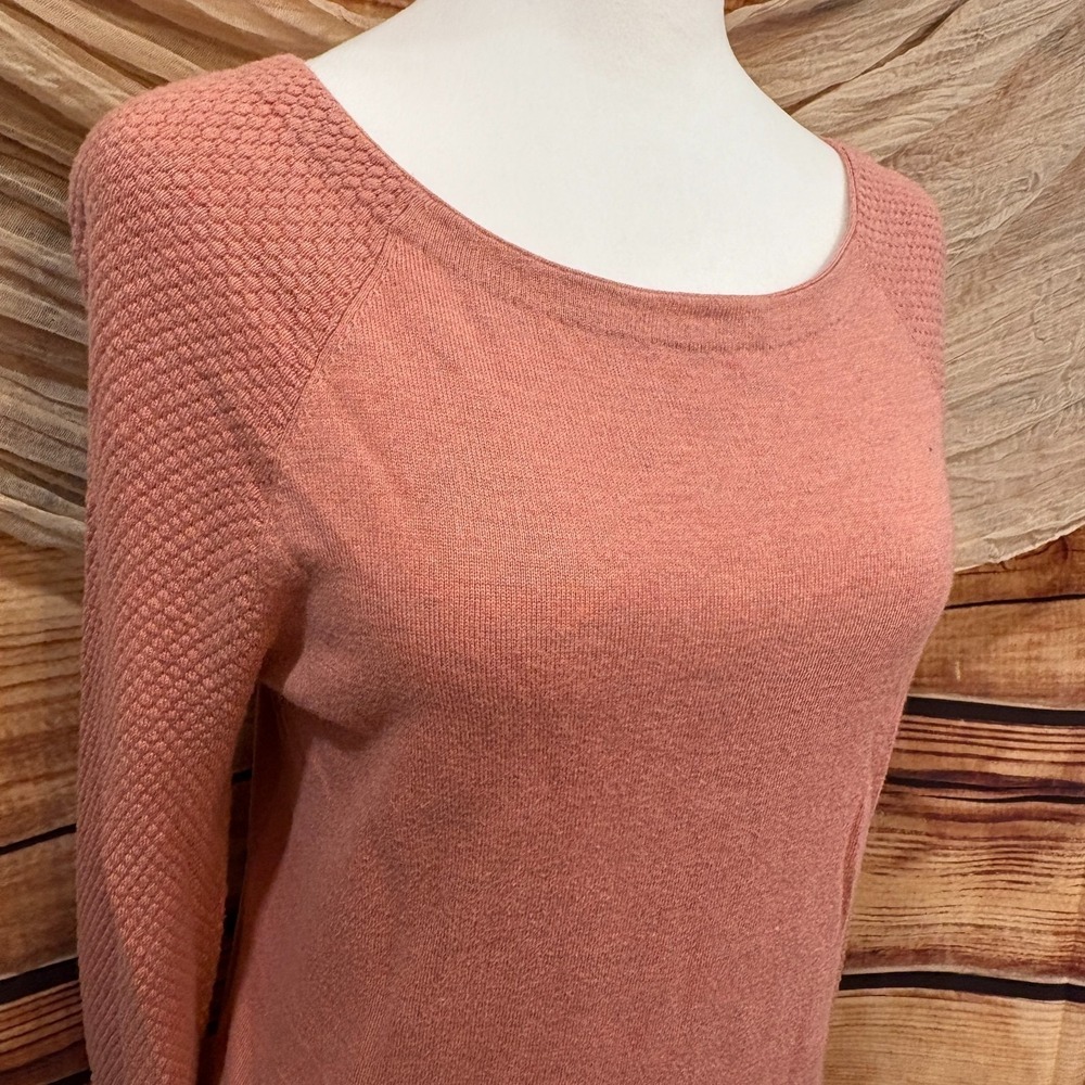 Loft Long Textured Sleeve Warm Pink Cotton Pullover Top Size M - Picture 2 of 7